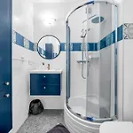 Appartement Downtown - Location, Metro Nearby - By Rentujemy