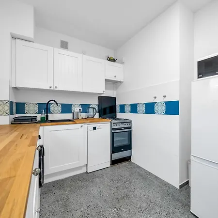 Downtown - Location, Metro Nearby - By Rentujemy Apartmán Varšava