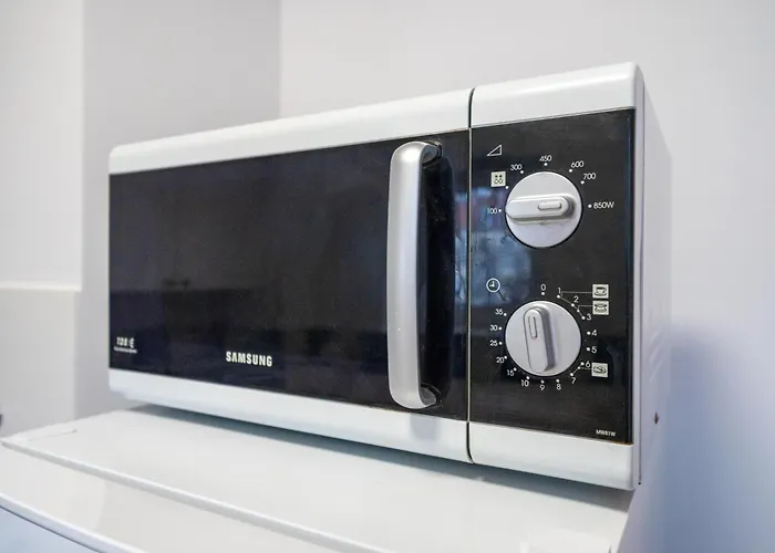 Downtown - Location, Metro Nearby - By Rentujemy ワルシャワ